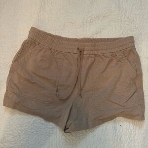 Athleta Fallon heathered shorts size 22. Like new!